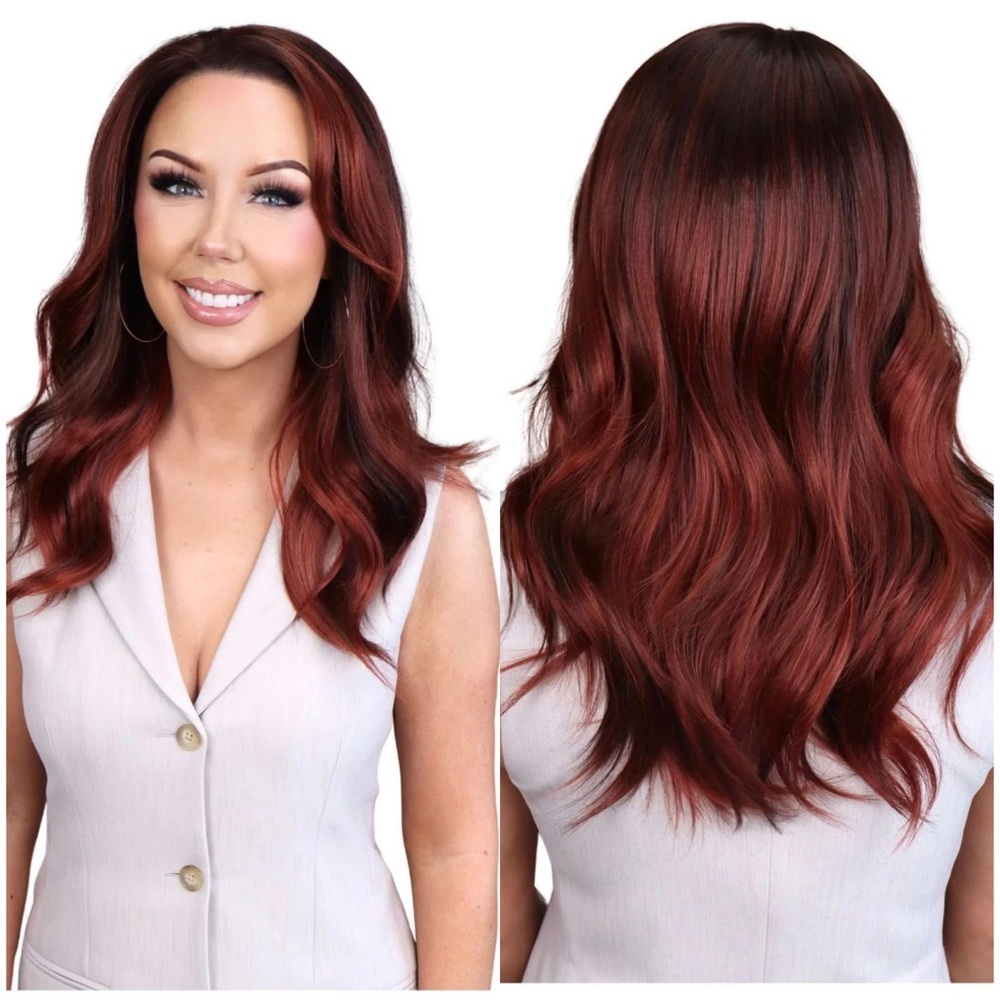 Chelsey Smith Crowns - Jesslyn Lace Front Free Parting Synthetic Wig